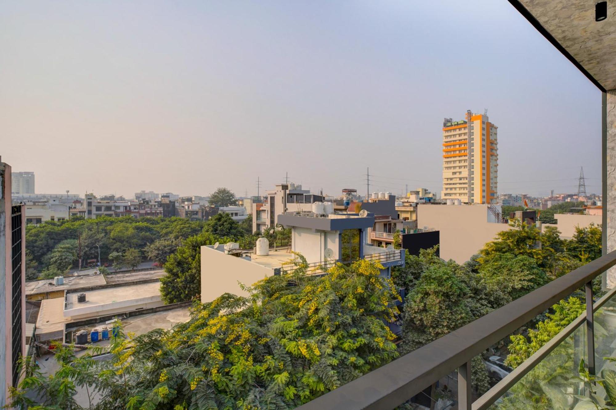 Treebo Corporate Inn Νόιντα Εξωτερικό φωτογραφία
