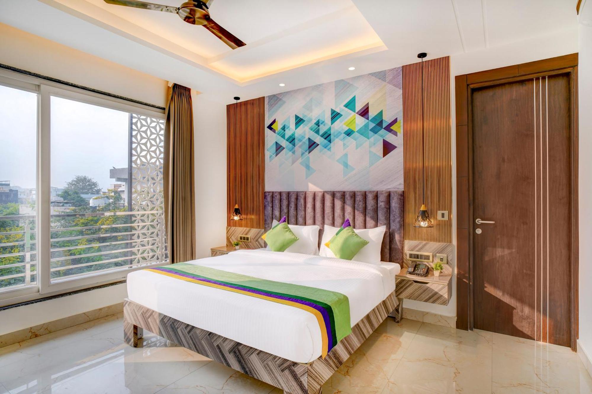 Treebo Corporate Inn Νόιντα Εξωτερικό φωτογραφία