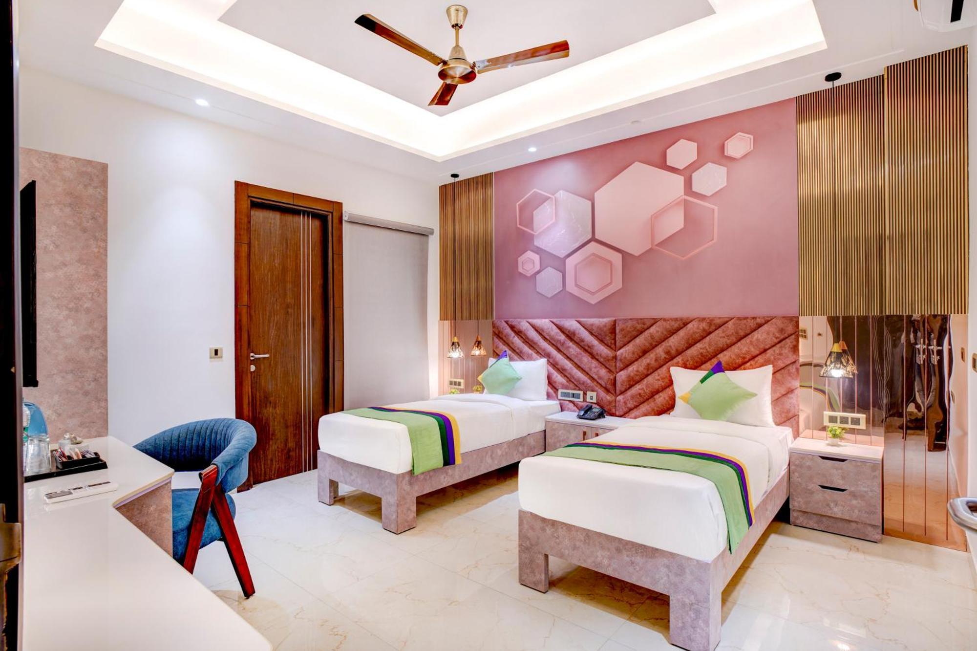 Treebo Corporate Inn Νόιντα Εξωτερικό φωτογραφία