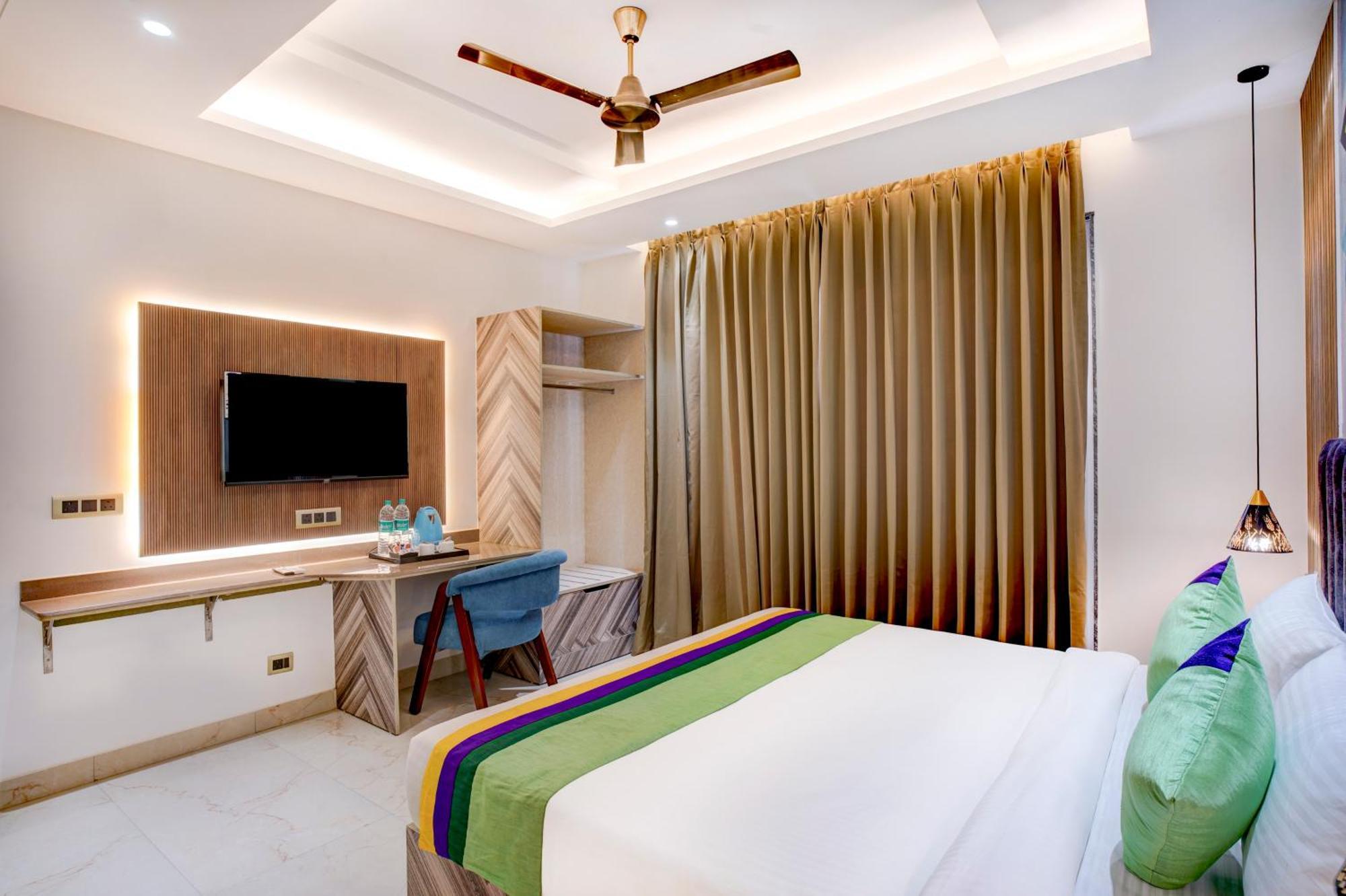 Treebo Corporate Inn Νόιντα Εξωτερικό φωτογραφία